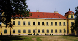 Esterházy-kastély Tata